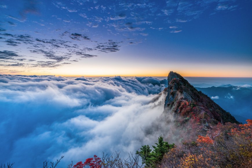 唯美山峰云雾仙境自然风景图片壁纸