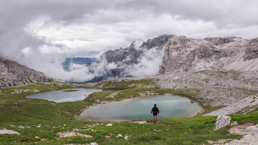 阿尔卑斯山神奇大自然风景高山湖泊电脑壁纸