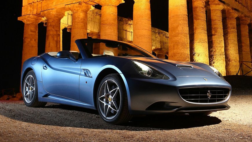 银色法拉利敞篷跑车汽车图片壁纸