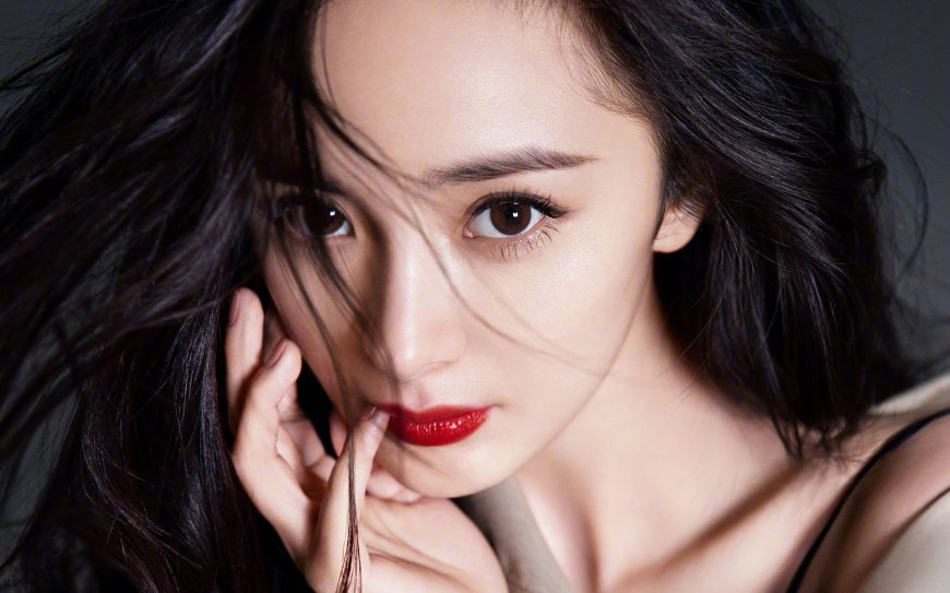 杨幂气质封面图片壁纸