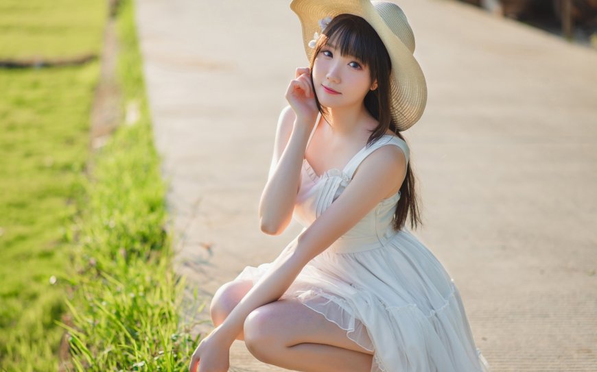 小清新风白裙美女图片壁纸