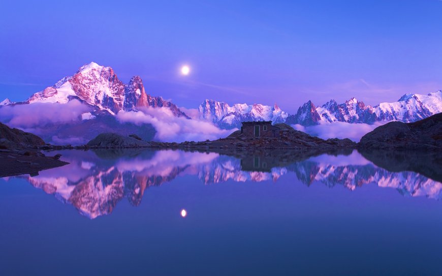 雪山湖泊明月风景图片壁纸
