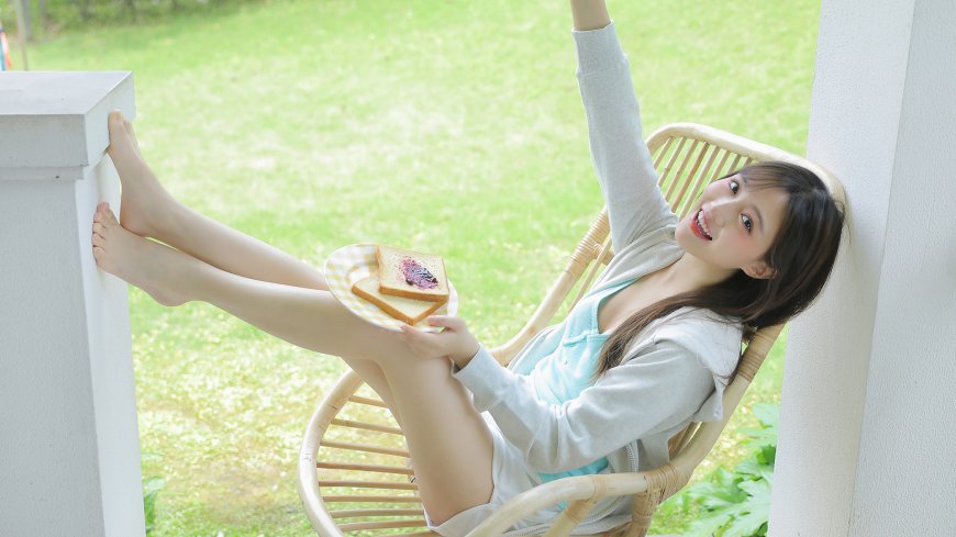 清新甜美美女图片壁纸图片