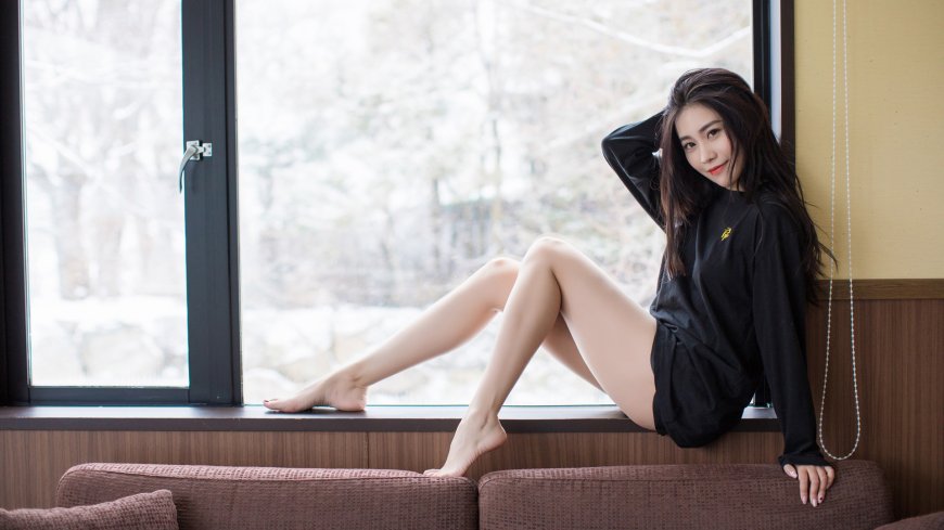 气质大长腿美女图片图片壁纸