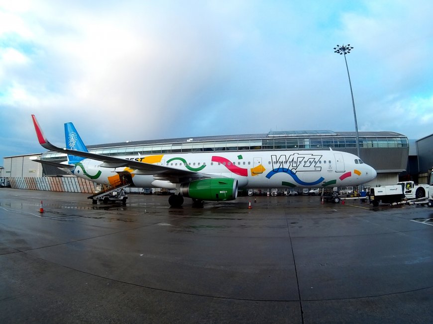 涂装大型民用客机壁纸