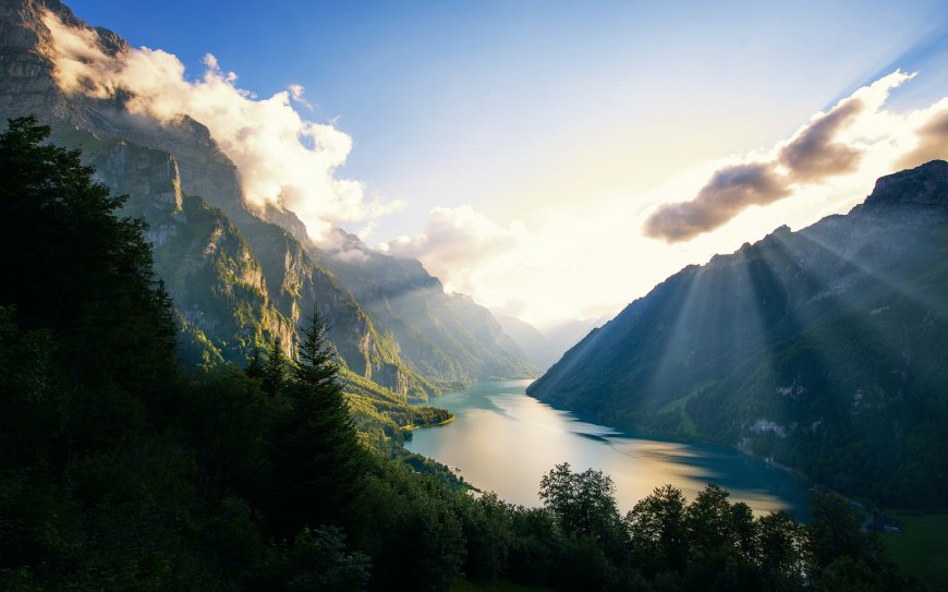 阳光照耀下的大好河山风景壁纸