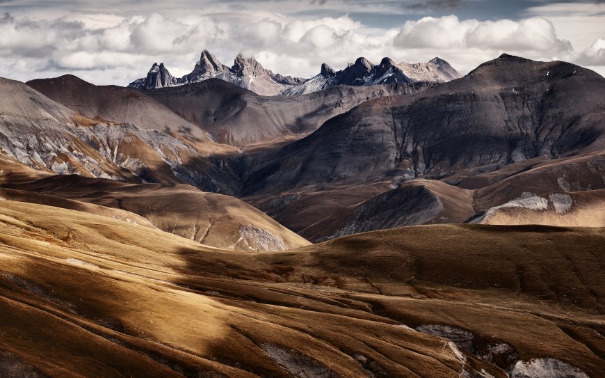 丛山 山峦 山脊地理地貌风景壁纸