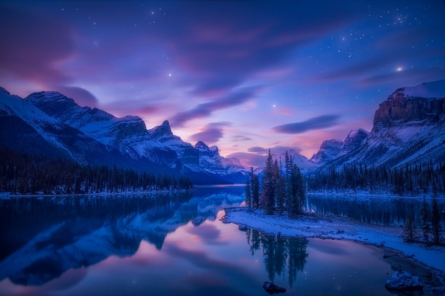 唯美夜晚星空 湖面倒影壁纸