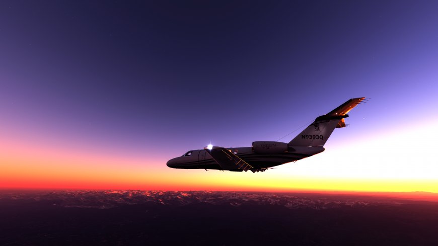 空中飞机、晨光美景图片壁纸.png