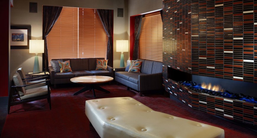 西式家庭壁炉壁纸