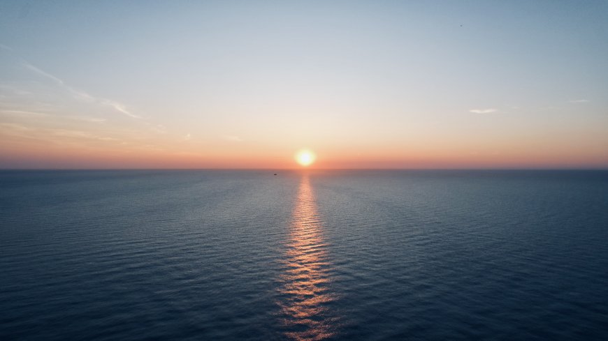 自然景观 无人机 海平面 日出壁纸