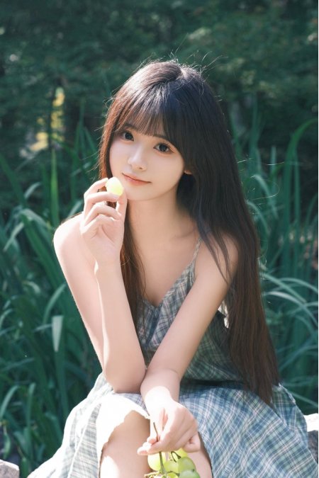 清纯美女户外人像手机壁纸