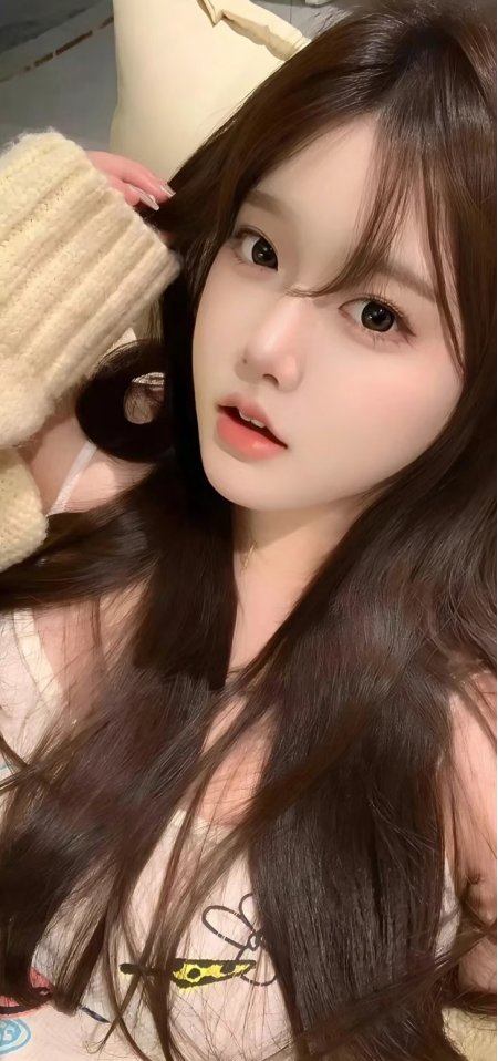 甜美棕发少女手机壁纸