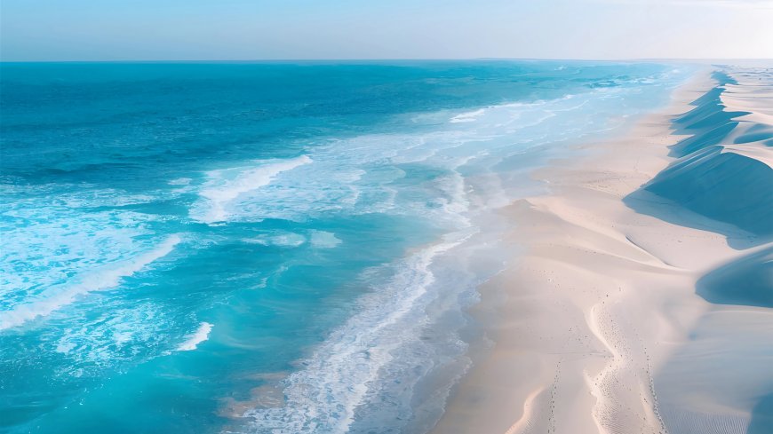 碧海白沙海岸线航拍自然风光风景电脑壁纸