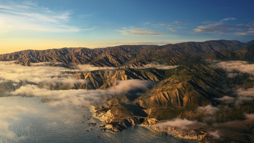 海岸山脉云海日出航拍自然景观壮丽风景电脑壁纸