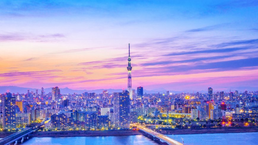 东京晴空塔黄昏粉紫天空城市夜景电脑壁纸