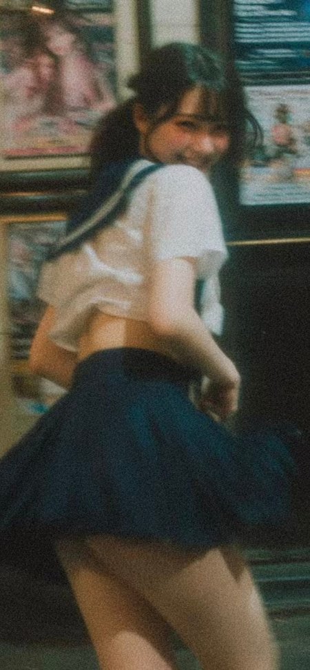 水手服少女回眸一笑日系写真人物手机壁纸