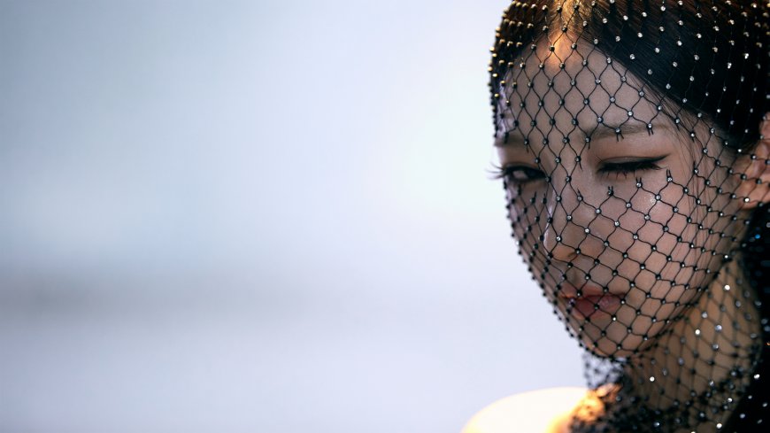 美女网纱面罩特写神秘时尚人物电脑壁纸