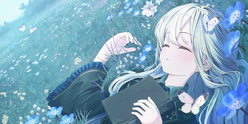 蓝发少女草地午睡蝴蝶治愈插画动漫电脑壁纸