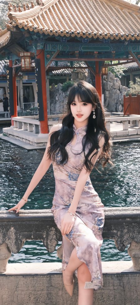 古风亭台边身着水墨旗袍的长发美女写真手机壁纸