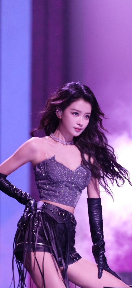 孙怡舞台表演闪亮造型美女手机壁纸