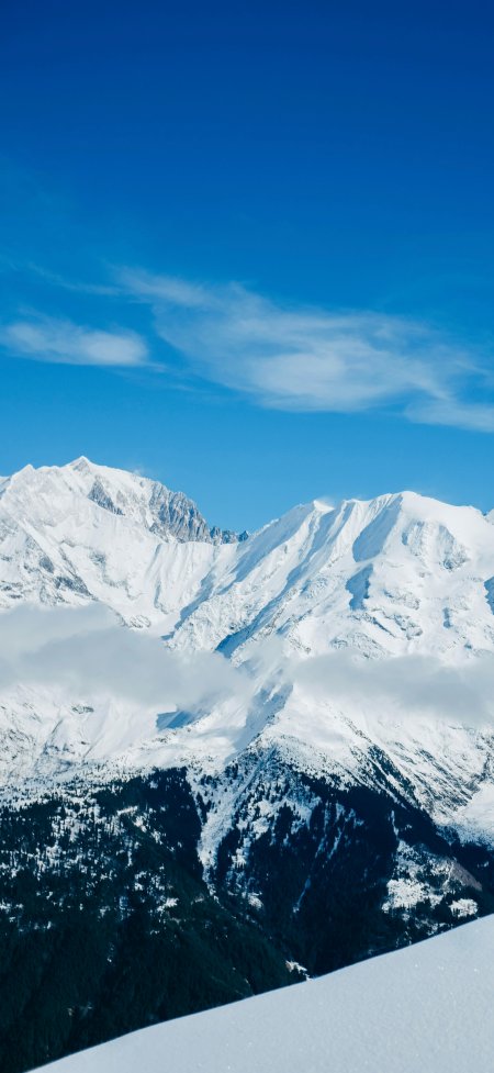 蓝天白云下雪山山脉风景手机壁纸