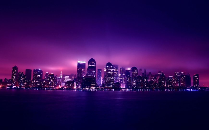 紫色曼哈顿城市夜景天际线风景电脑壁纸