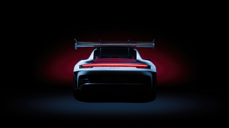 保时捷911 GT3 RS尾翼红色尾灯暗调跑车电脑壁纸