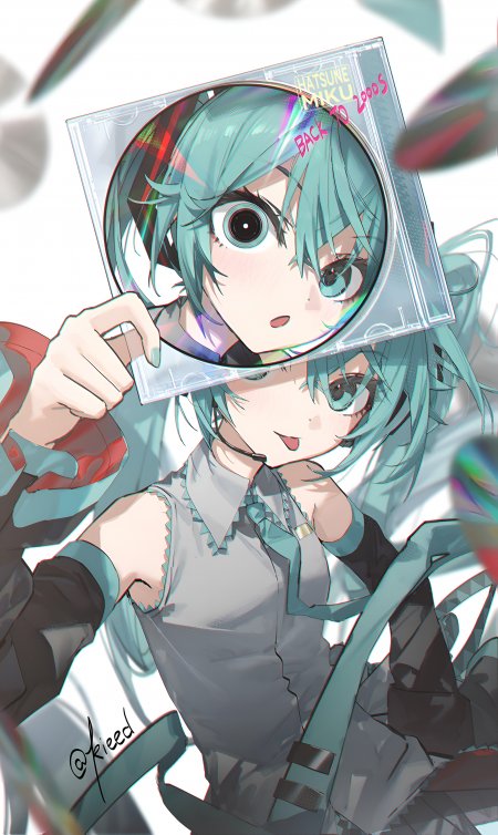 初音未来手持CD封面少女动漫手机壁纸