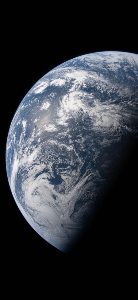 太空视角蓝色地球局部特写浩瀚宇宙风景手机壁纸