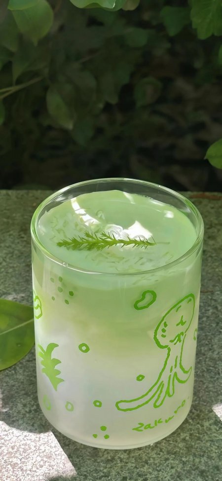 绿色章鱼图案玻璃杯饮品创意手机壁纸