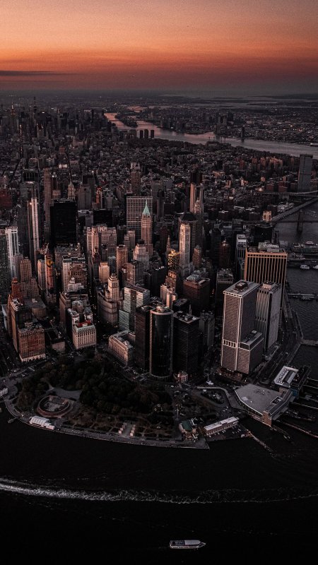 纽约曼哈顿日落航拍城市天际线壮丽都市风光风景手机壁纸
