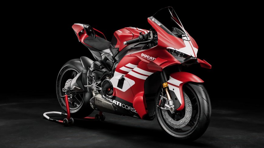 杜卡迪Superleggera V4百年纪念版红白涂装赛道机车电脑壁纸
