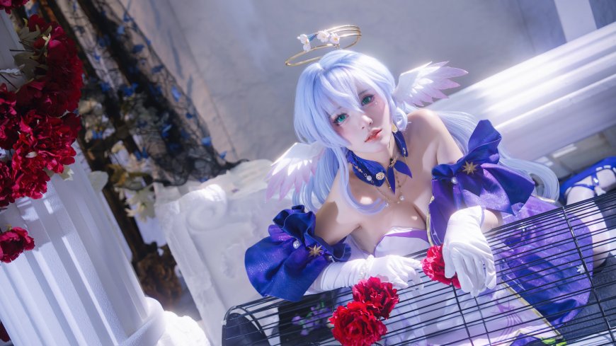 崩坏星穹铁道知更鸟蓝发天使笼边唯美梦幻风cosplay美女电脑壁纸