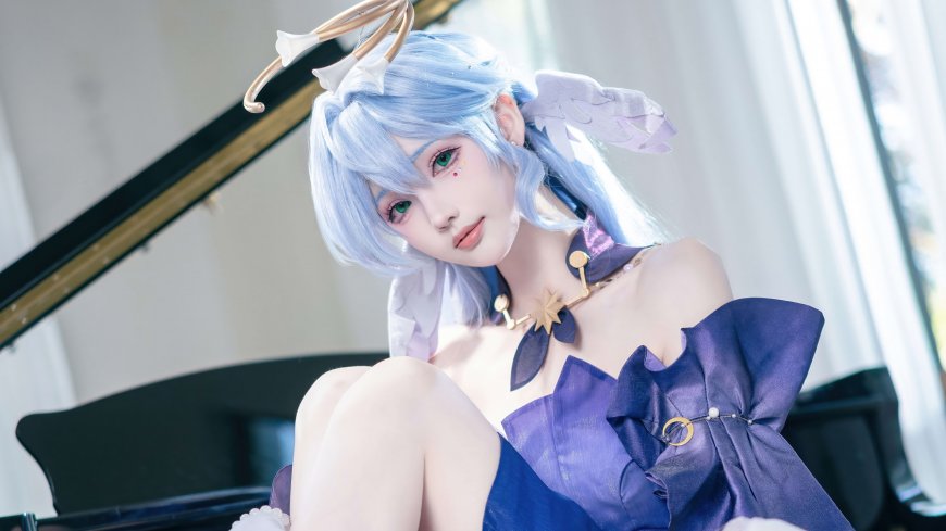崩坏星穹铁道知更鸟cosplay蓝发美女优雅人物电脑壁纸