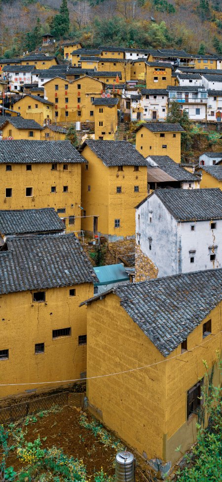 皖南阳产土楼古村落黄墙灰瓦人文风光风景手机壁纸