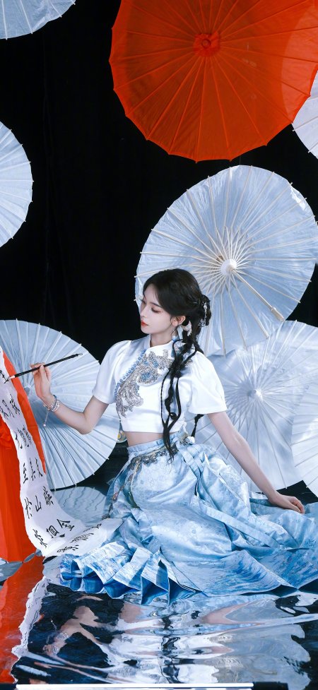 陈瑶汉服持笔油纸伞古典国风人像摄影手机壁纸