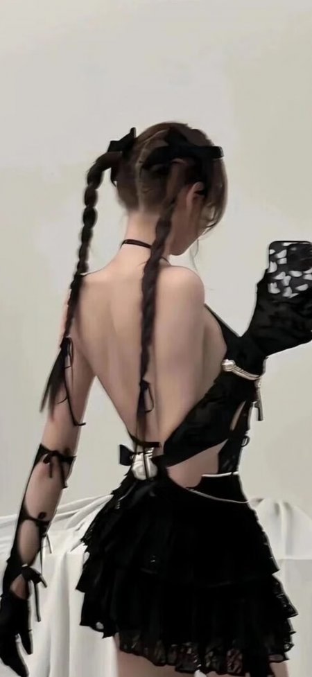 黑色露背装双马尾美女背影酷飒人物摄影手机壁纸