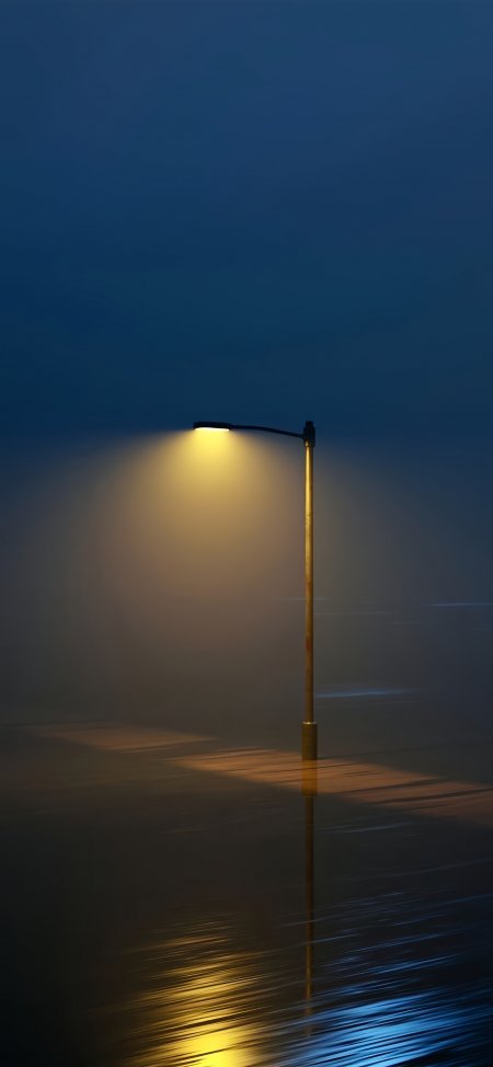 雨夜路灯倒影深蓝夜空孤独意境氛围感艺术手机壁纸