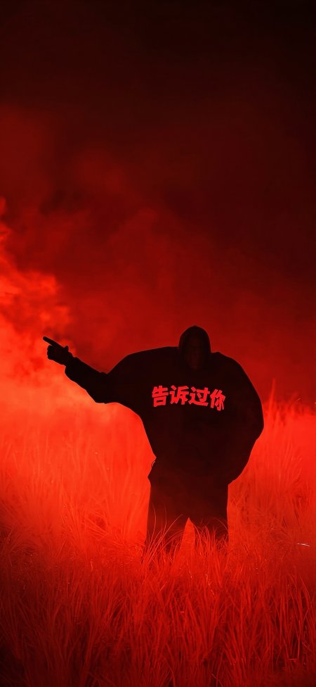 红色麦浪中黑衣人剪影酷炫人物摄影手机壁纸