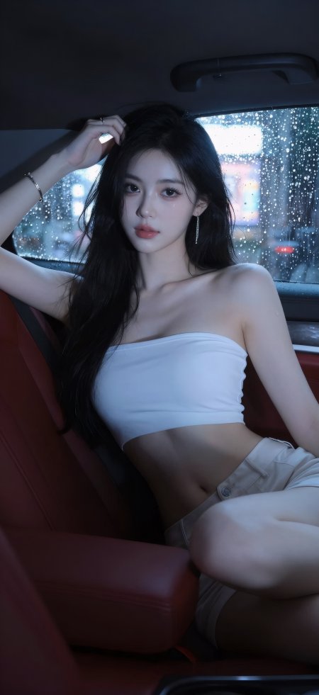 雨夜车内红座椅美女白抹胸短裤人像手机壁纸