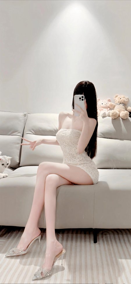 白蕾丝裙自拍比耶时尚美女手机壁纸