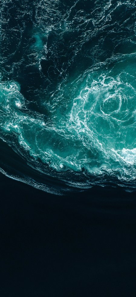 航拍漩涡碧蓝海浪泡沫风景手机壁纸