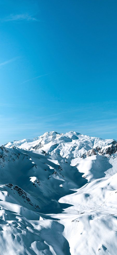 皑皑雪山连绵蓝天壮阔风景手机壁纸