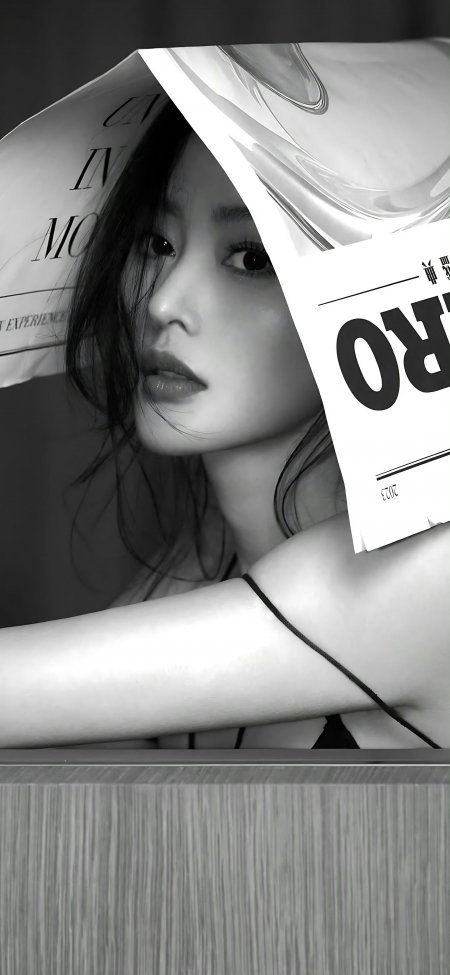 黑白杂志盖头氛围感人像美女手机壁纸