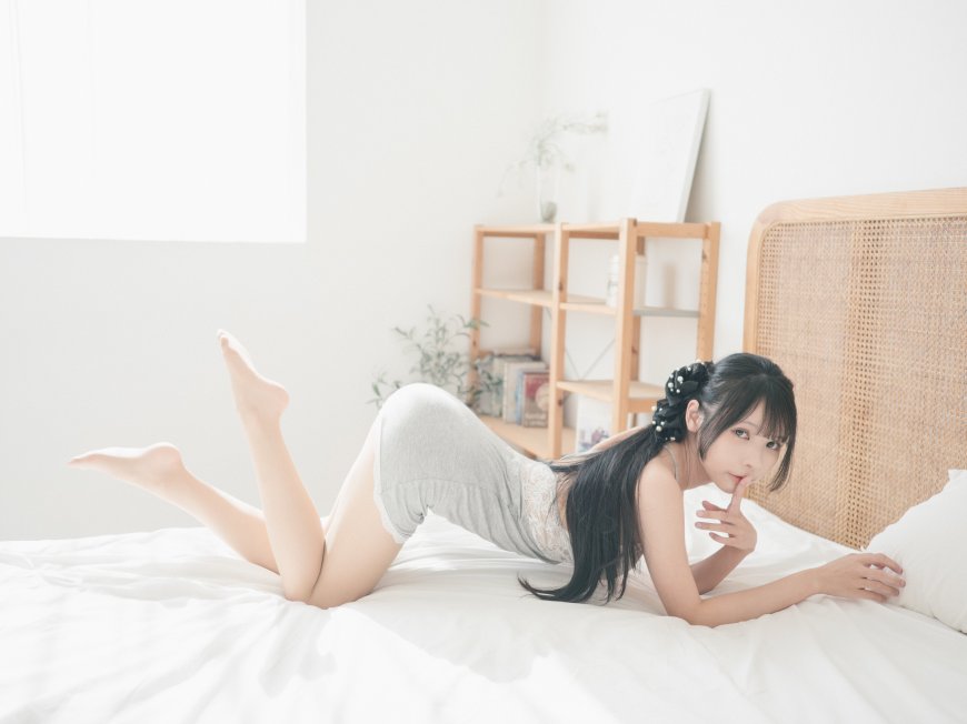 时尚情绪光影人像摄影美女电脑壁纸