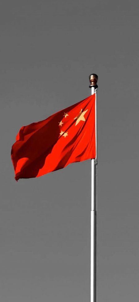 五星红旗飘扬简约爱国创意手机壁纸