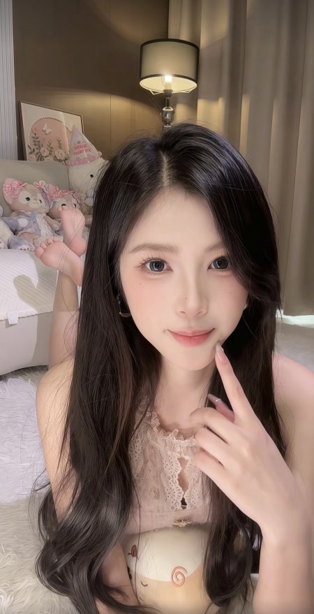 粉色蕾丝趴地毯卧室甜美美女手机壁纸