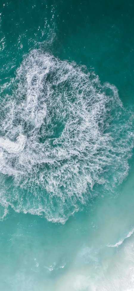 航拍碧绿海水白色浪花旋涡俯瞥壮丽风景手机壁纸