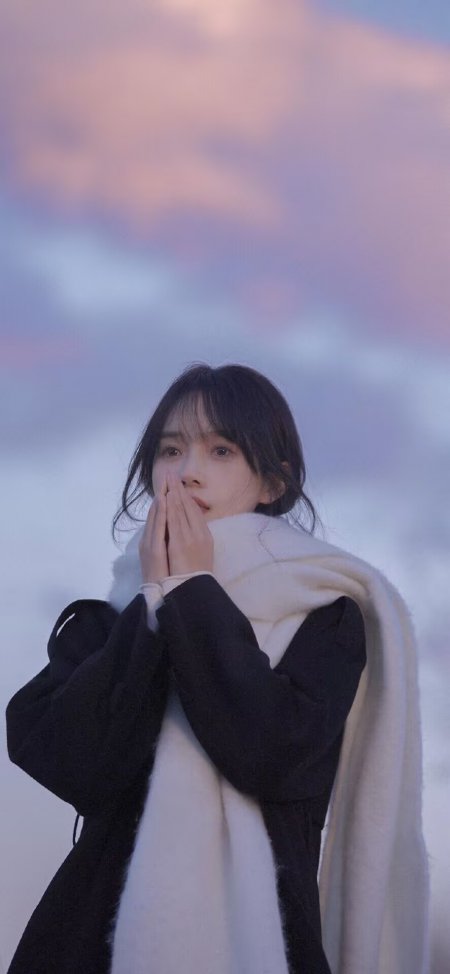 暮色围巾捂手美女人物手机壁纸